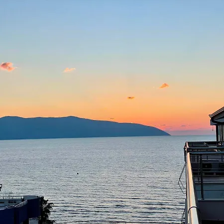 Jico Travel - Astera